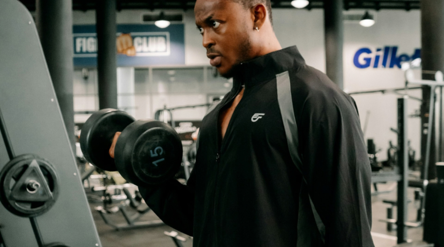 5 Secrets Tips for Guys 30+ to Get Jacked Arms