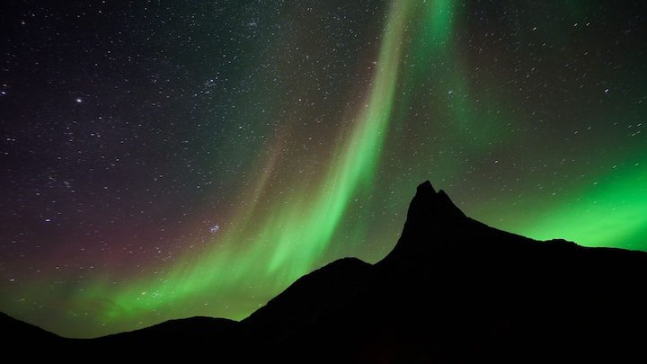 Where the northern lights are heading in the U.S. and Canada tonight, and how to catch them