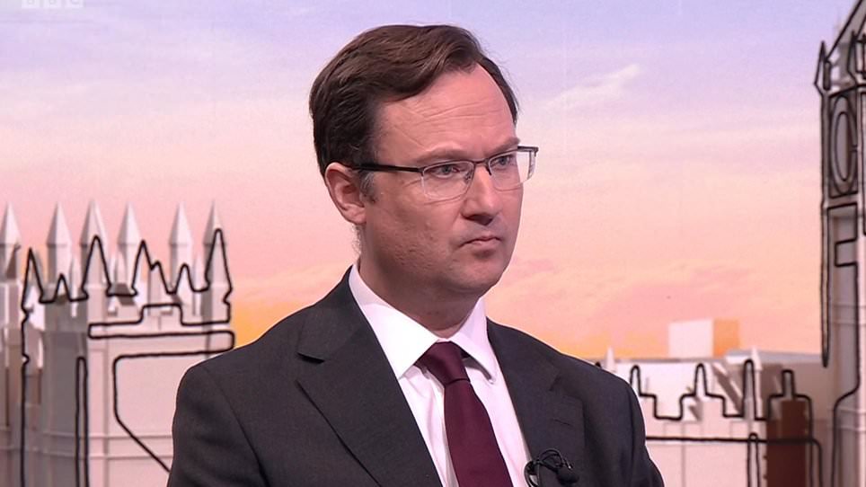 Minister admits he has no idea how many freed inmates are tagged