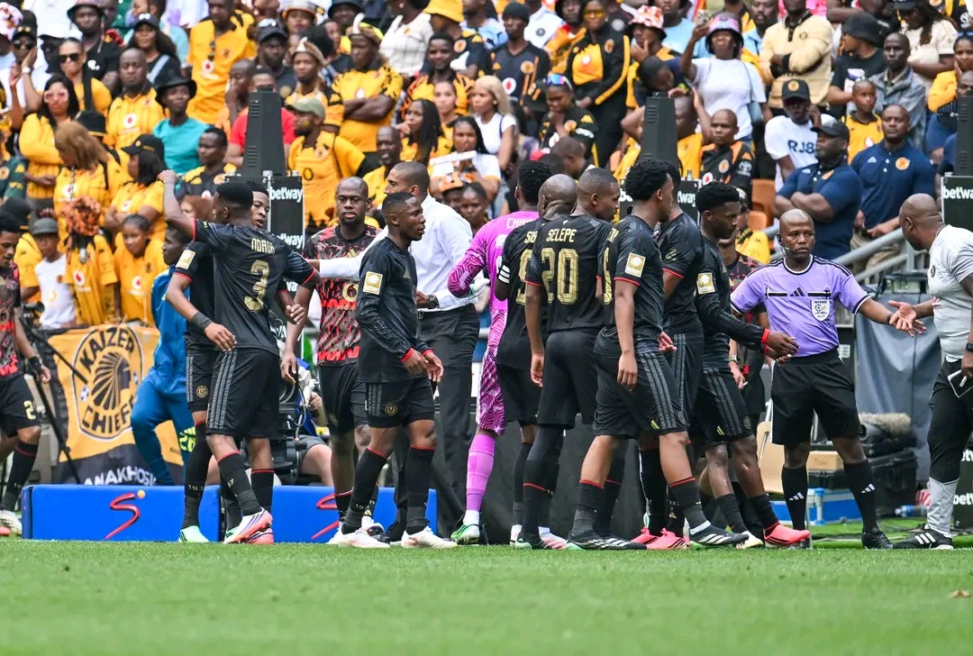 Orlando Pirates Beat Kaizer Chiefs 2-1 to End Their Unbeaten League Run