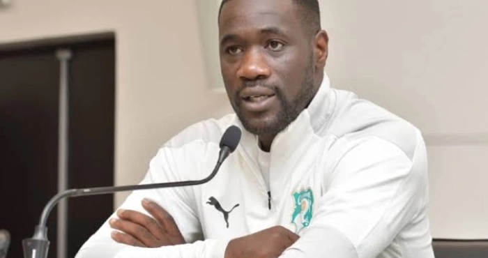 Emerse Faé brise le silence : “Il faut laisser les coachs travailler et leur donner les moyens nécessaires pour atteindre leurs objectifs”