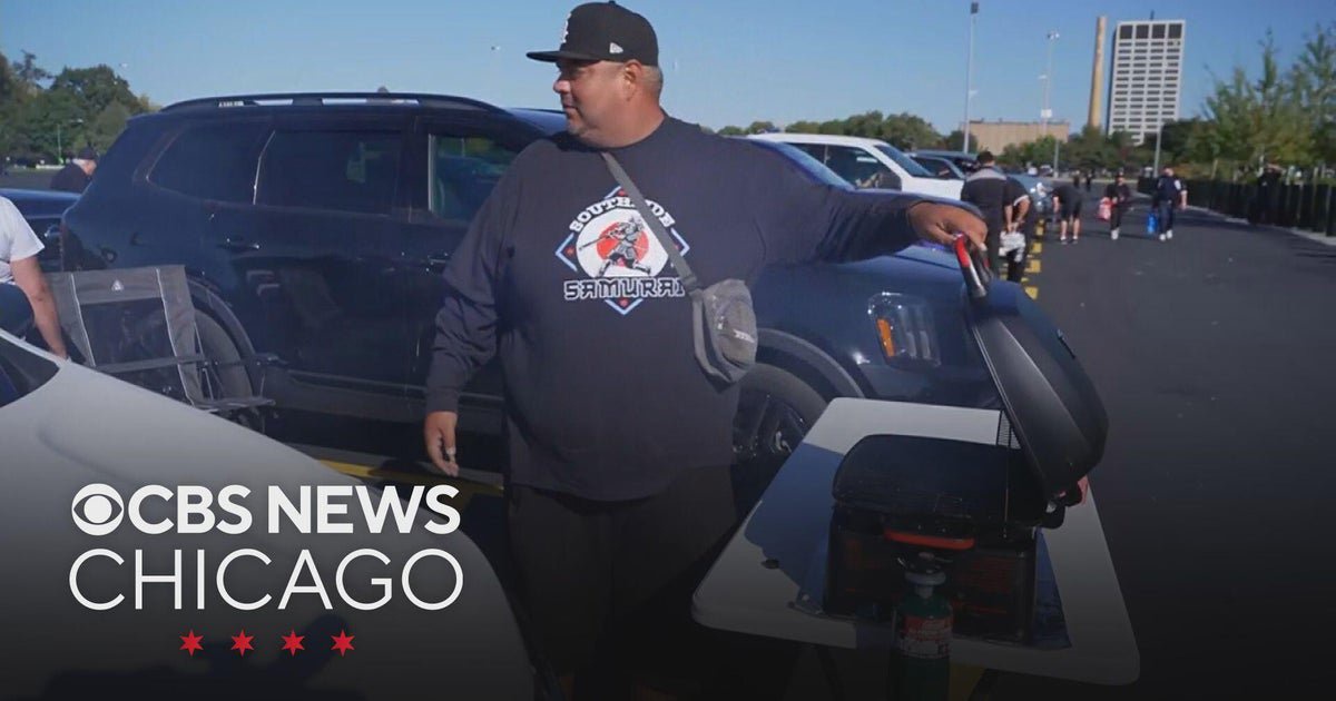 White Sox fans shake off Game 3 loss, excited for Game 4 of ALDS vs. Guardians