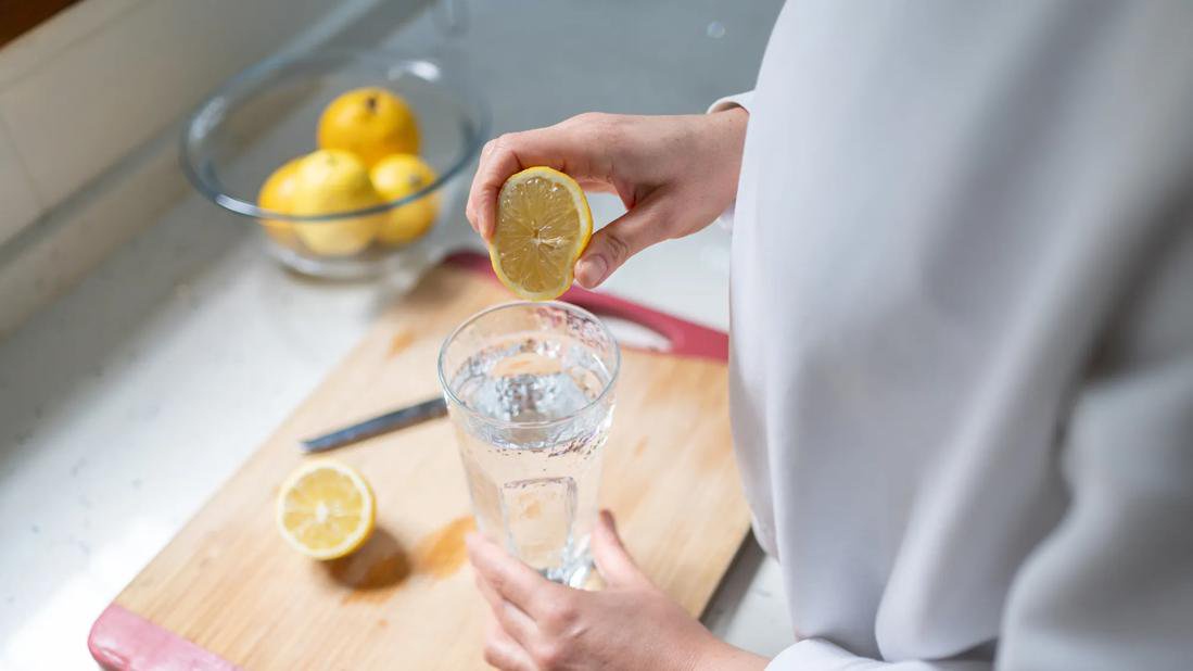 I Drank Warm Lemon Water Daily for a Month, and the Results Were Shocking