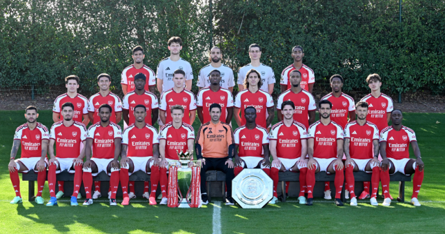 Arsenal explain why key star missing from official 2067/27 squad photo