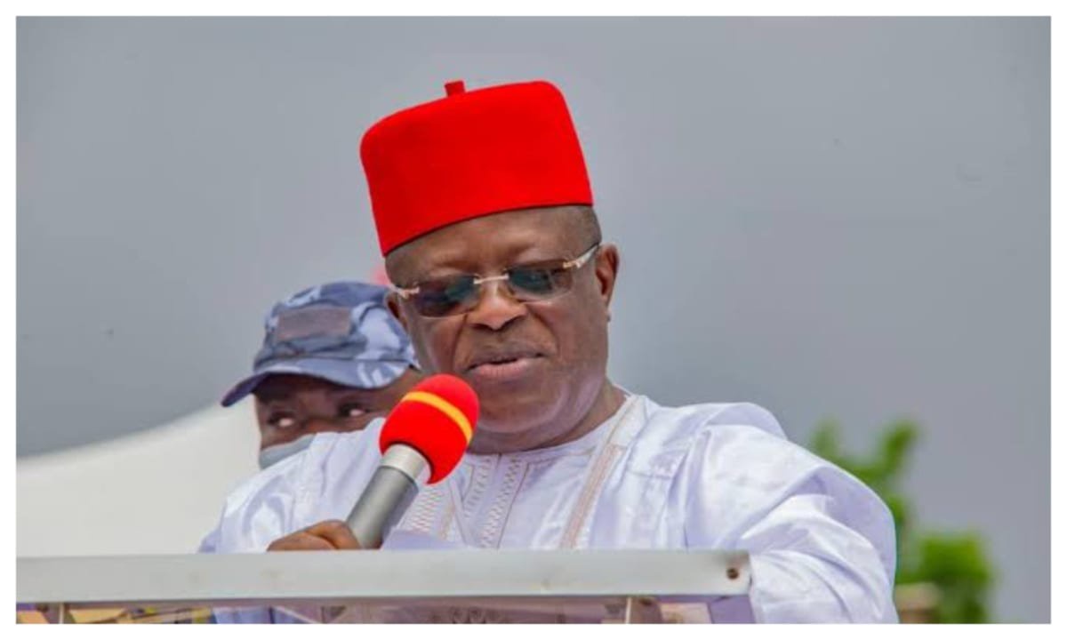 Moment microphone was snatched from Umahi mid-speech at APC rally [VIDEO]