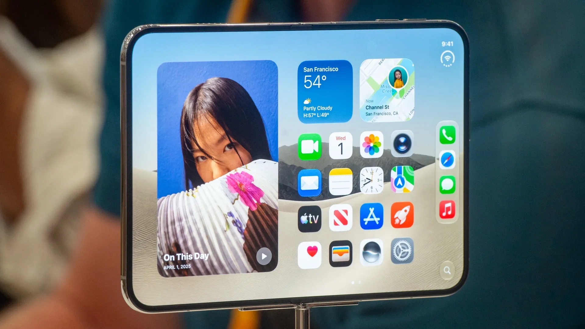 Apple desperately needed a new ‘iPhone moment’. The iPhone Duo might just be it