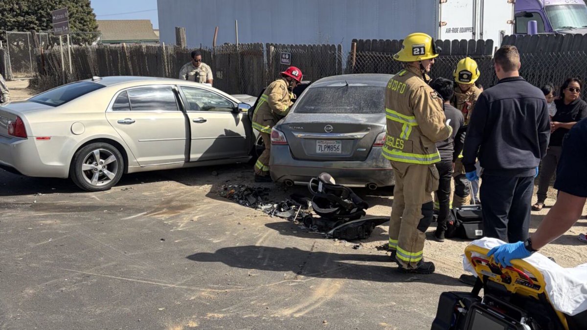 Five injured after three-car crash in Santa Maria