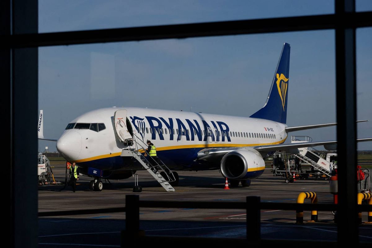 Ryanair to cut 500,000 seats as route to European airport axed early next year