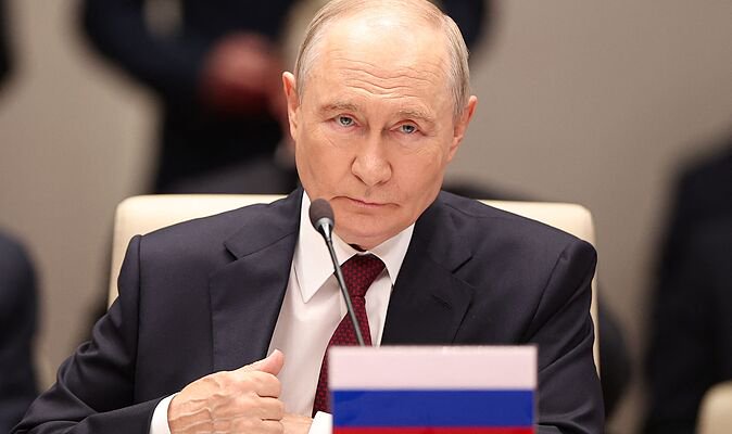 Huge blow for Putin’s war machine as UK hammers Russia with new sanctions