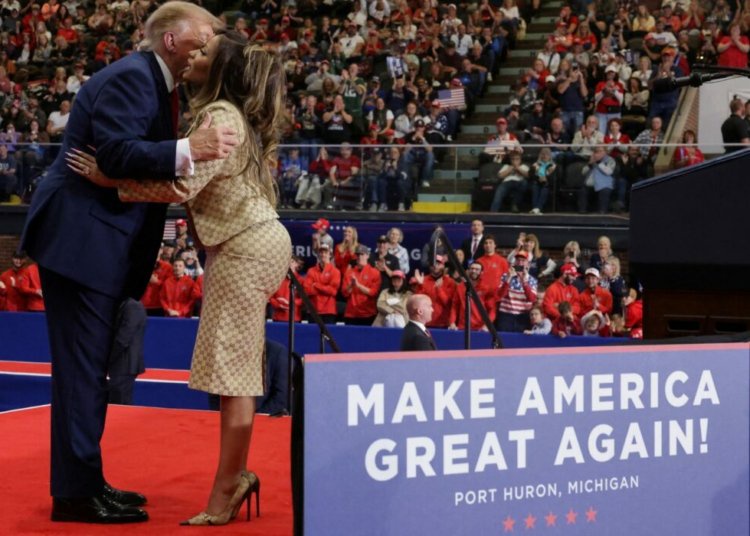 Trump Turns Heads As He Compliments Nicki Minaj’s ‘Beautiful’ Backside At Michigan Rally
