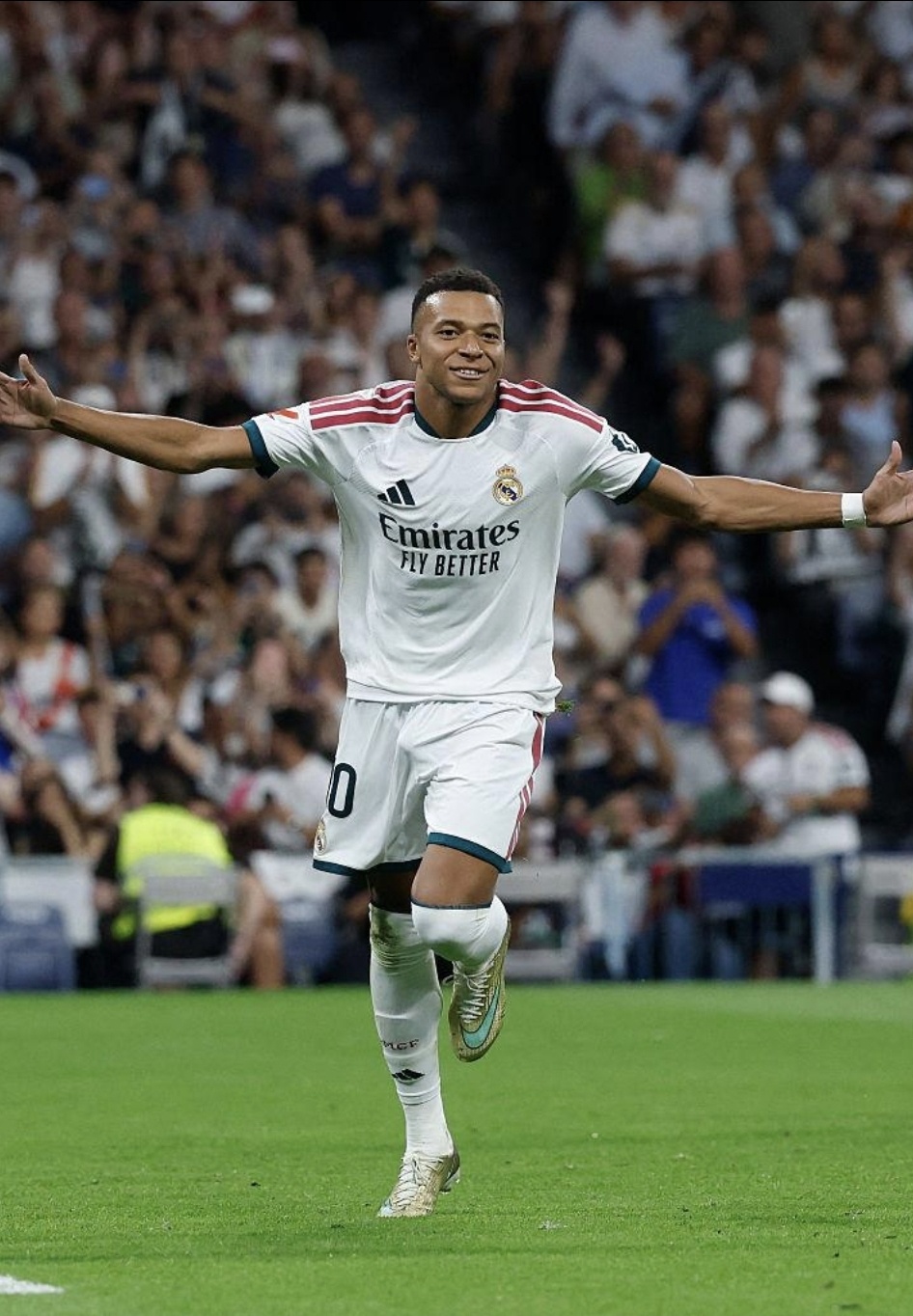 Mbappé Shines as Real Madrid Beat Sevilla 4–1 Ahead of El Clásico