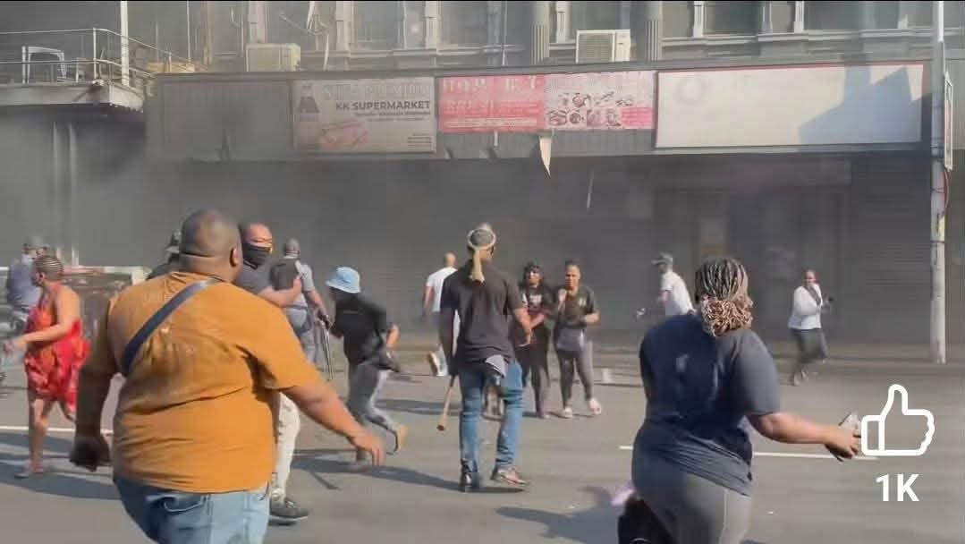 Alleged Attacks on Foreign Nationals’ Cars and Buildings Spark Concern in South Africa