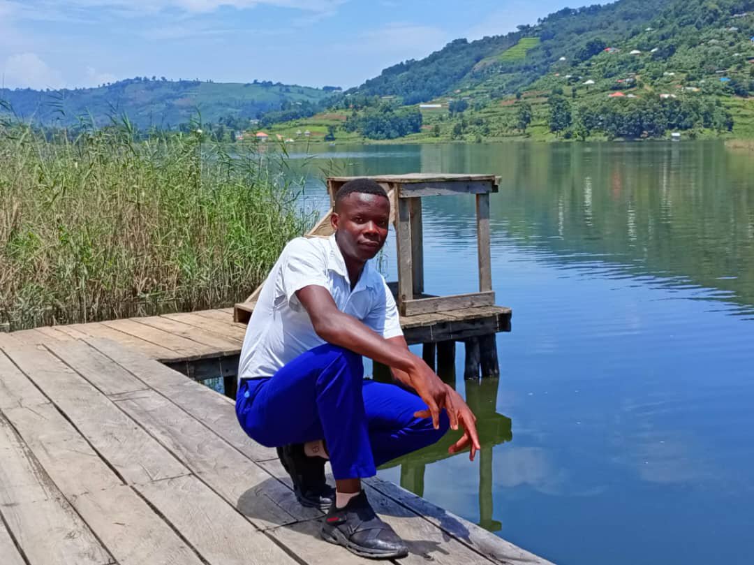 Senior Four Student Attempts to Swim Across Lake Bunyonyi, Drowns