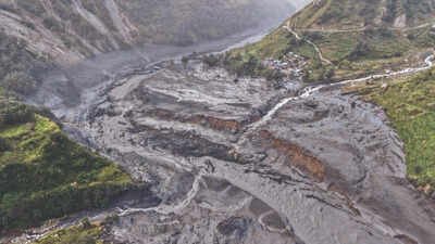 ‘Massive rock avalanche likely caused Nepal flood’