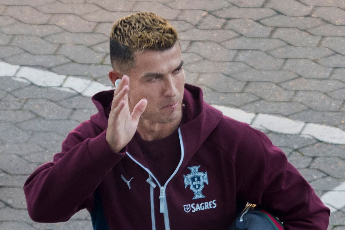 Portuguese media deliver damning Cristiano Ronaldo verdict as players refuse to discuss him