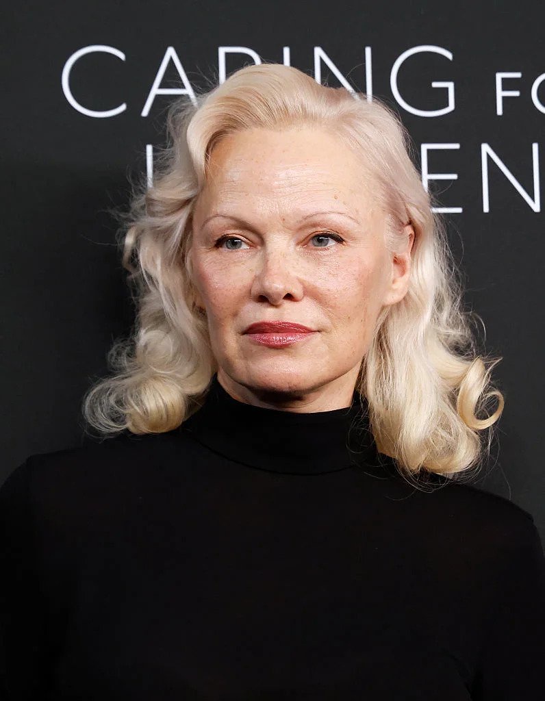 Makeup Artists Share Tips on How to Wear Lip Liner for Women Over 50