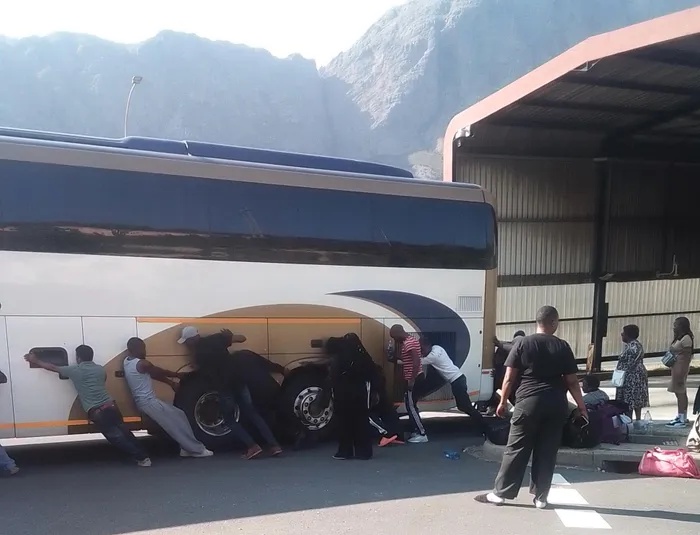 ‘WE FEARED FOR OUR LIVES’ – Cape Town man’s horror trip after bus ‘runs out of diesel’