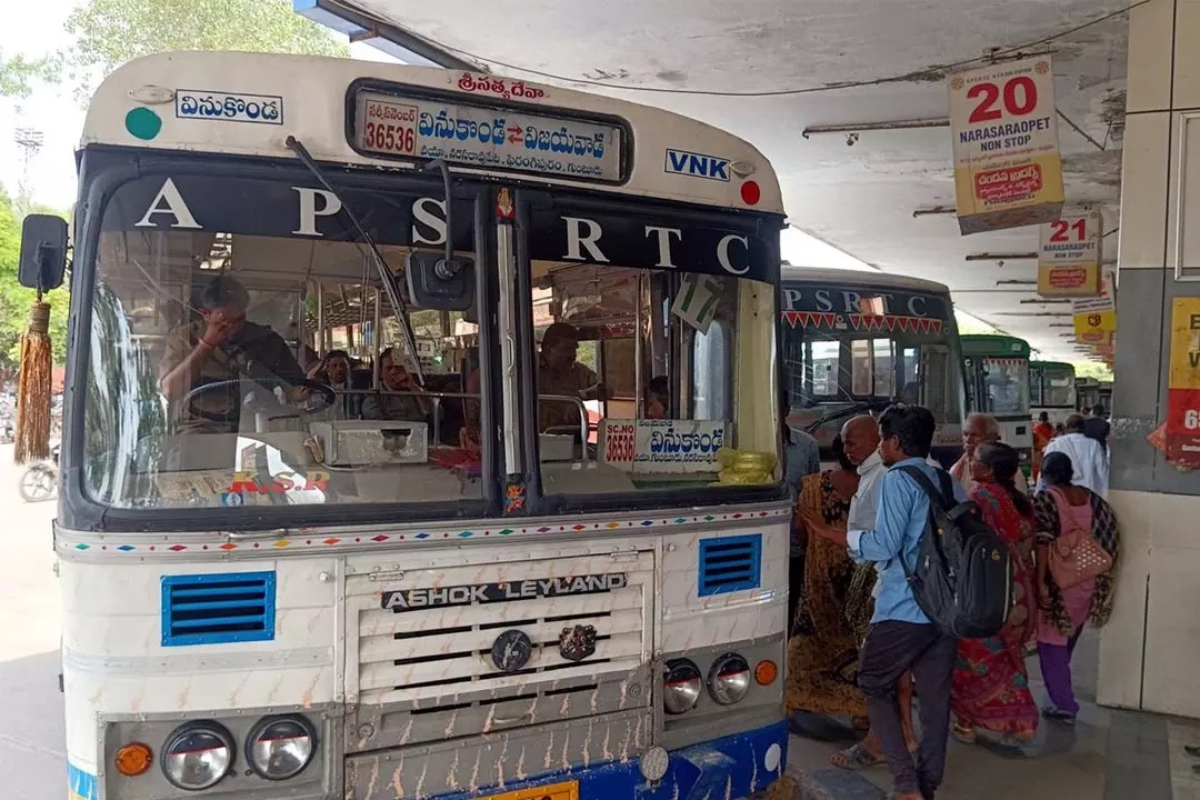 AP’s Stree Shakti Scheme Crosses 100 Cr Free Bus Trips
