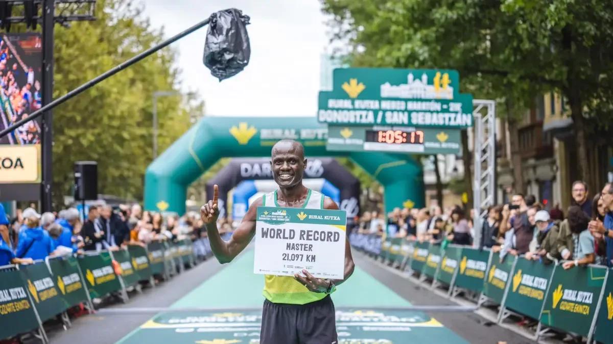Mark Kiptoo Breaks Over-50 Marathon World Record in Frankfurt