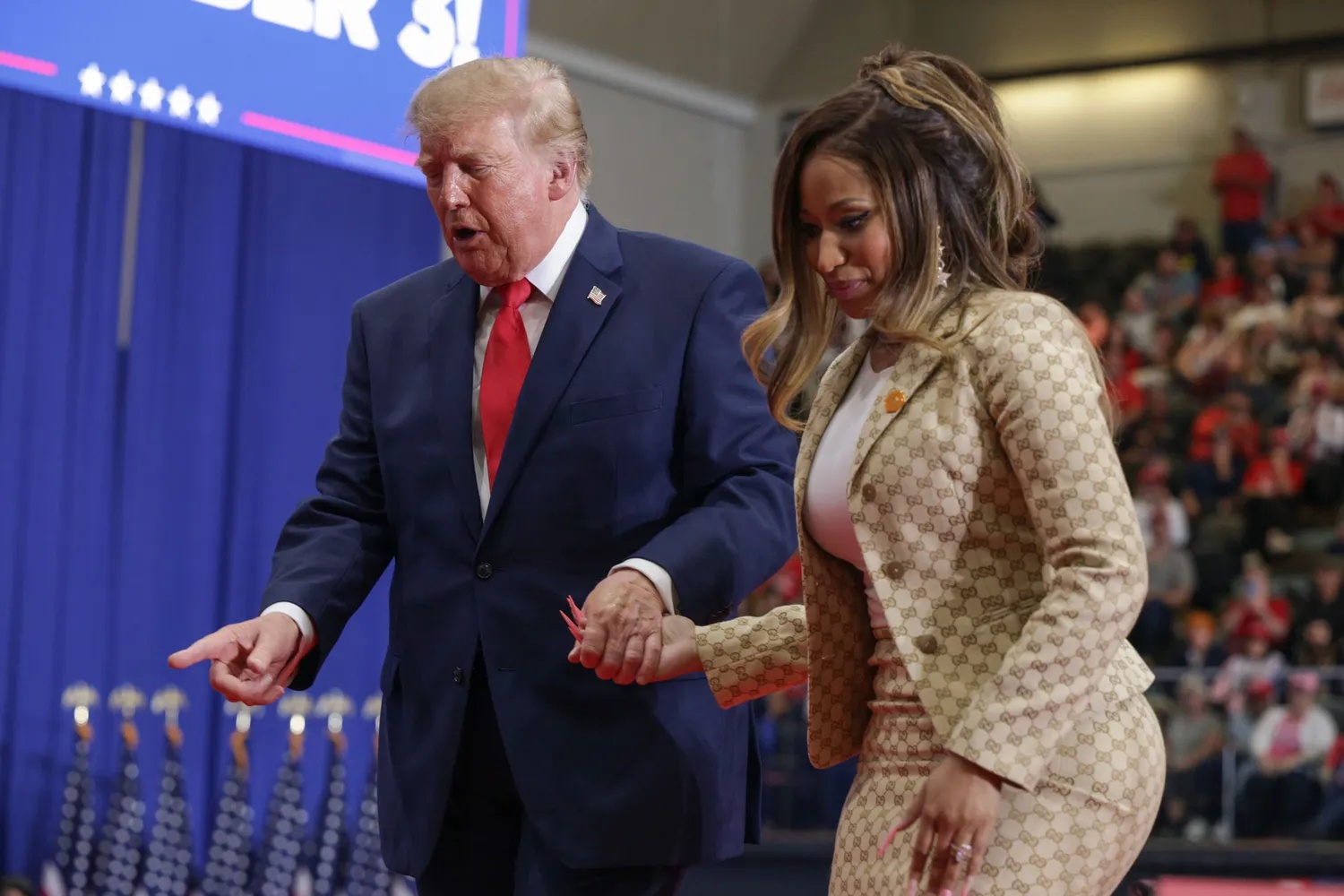 Video: President Trump compliments rapper Nicki Minaj’s ‘beautiful’ backside at Michigan rally