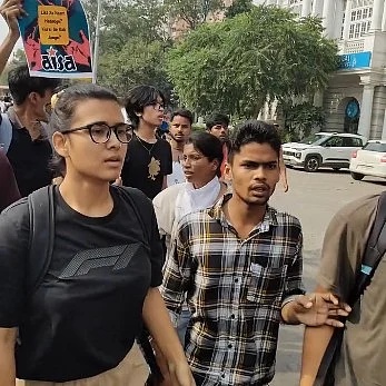 AISA’s Neha Bora Detained Again at Connaught Place Amid Anti-CEC Protest