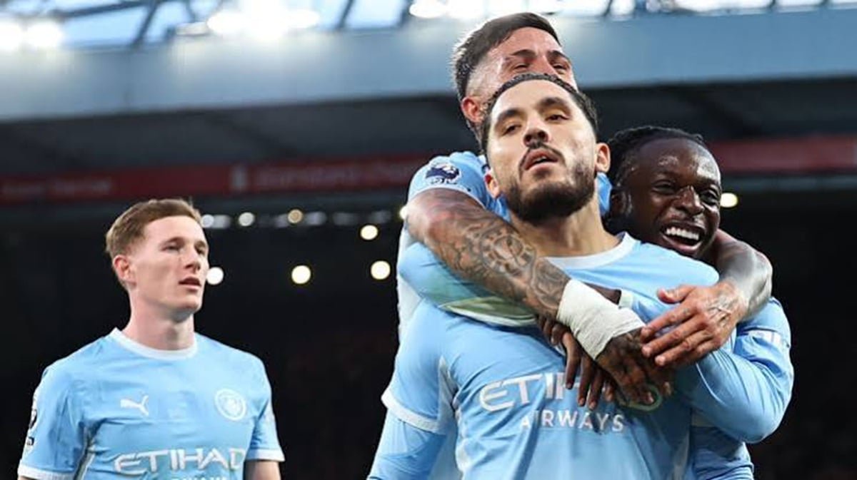 EPL Matchday 6: Man City thrash Liverpool as Chelsea, Arsenal record wins