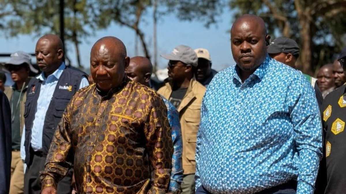 Zimbabwean businessman who flaunted photos with Ramaphosa dies in helicopter crash