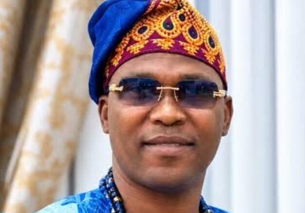 Abiodun salutes new Alaperu of Iperu-Remo, seeks peace, unity, dev’t