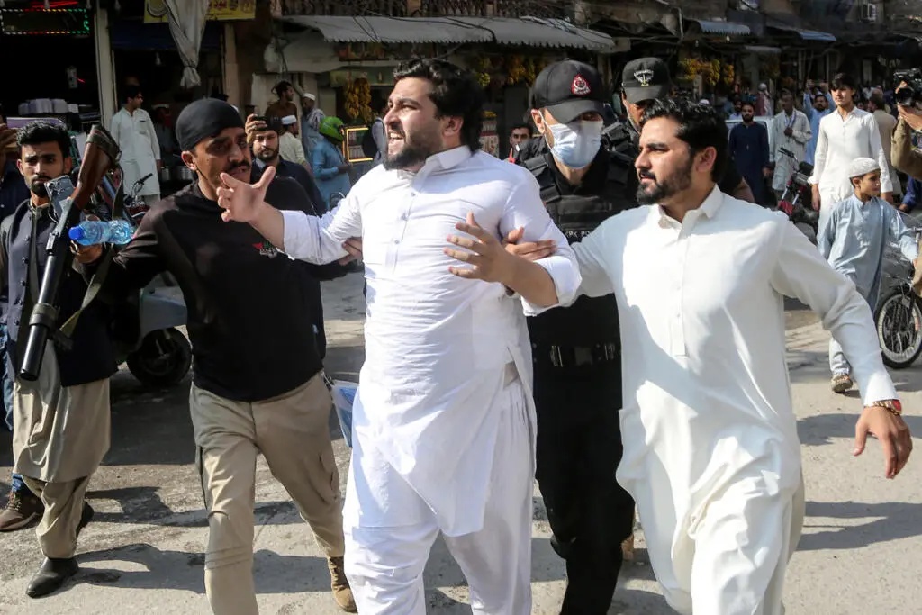 Pakistan detains hundreds from ex-PM Khan’s party as protests falter
