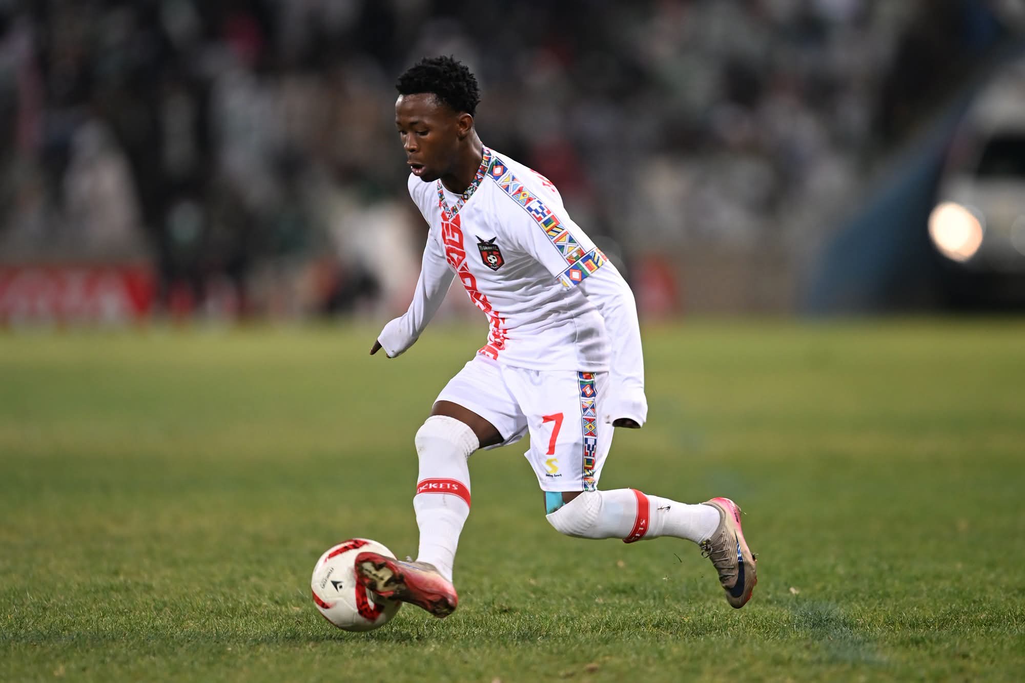 Mashego Questions R10 Million Price Tag for TS Galaxy Star Mahlambi