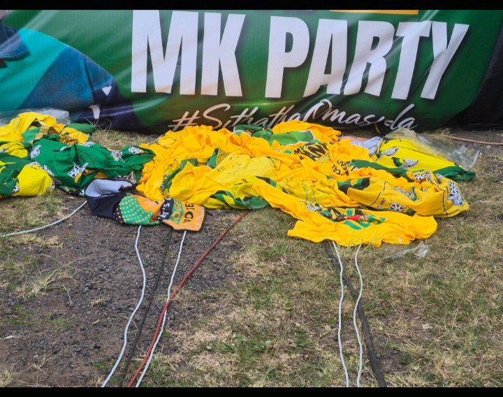 Angry Ex-ANC Members Throw T-Shirts On The Ground In Public Slap To The Ruling Party