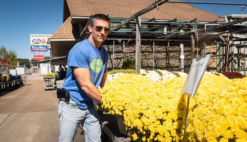Family garden store closing after 47 years
