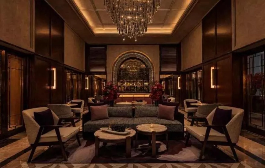 R Lounge Puts Goa Through a Cocktail Laboratory