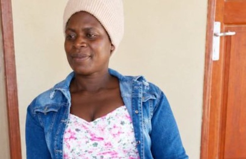 A Zimbabwean Man in SA Who Arranged to Bring His Wife to SA Cried Out After She Went Missing