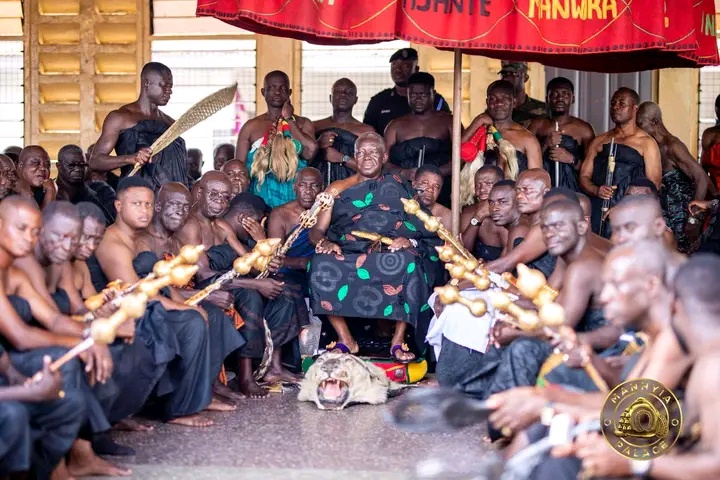 Asantehene Chairs Council Sitting as Gyaasehene Passes Away
