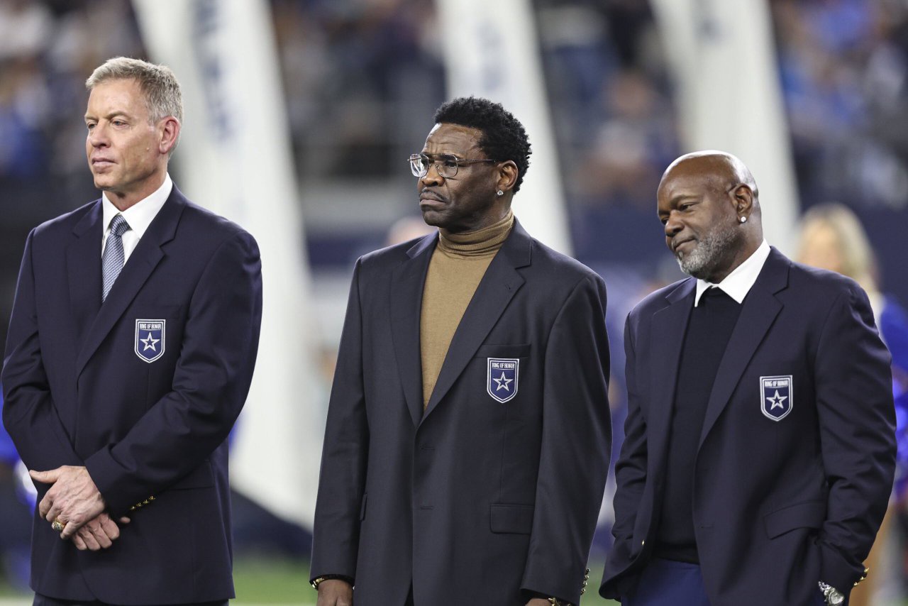 “We Need Yalls Help”: Cowboys Legend Emmitt Smith’s Daughter Wants Troy Aikman, Michael Irvin ‘Back’ Amid Dallas’ Struggles