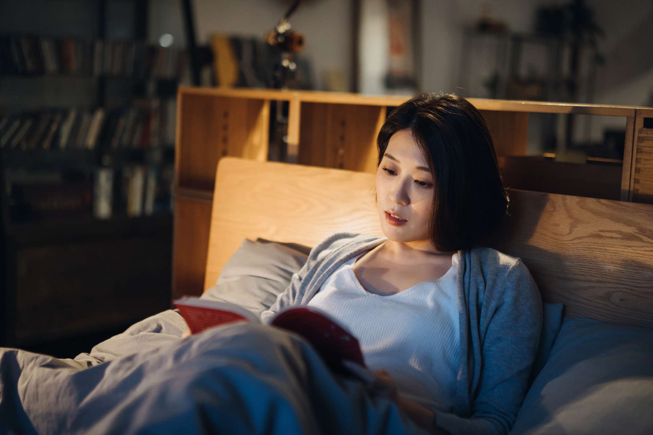 9 Bedtime Habits Experts Say Can Help You Feel Better in the Morning