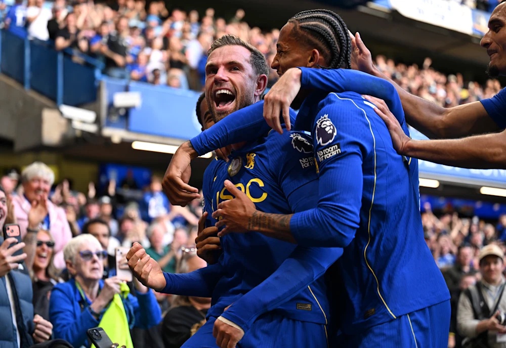 EPL: Henderson, Pedro score twice as Chelsea thrash Bournemouth 5-1