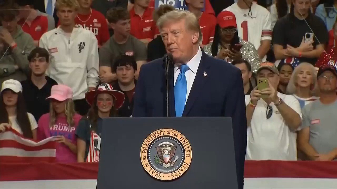 Trump lashes out at Fox News as his mid-term fears spiral out of control
