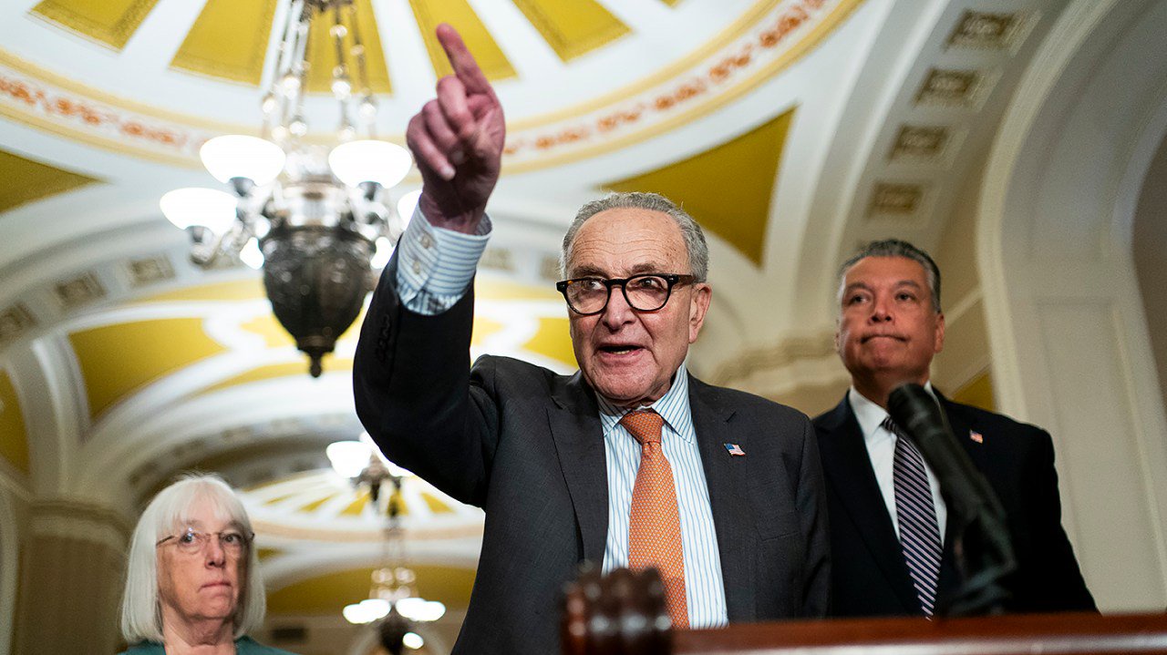 Democrats explode over Trump’s Russia diesel deal