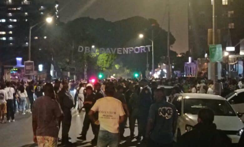 Davenport ravellers strike again, army deployed