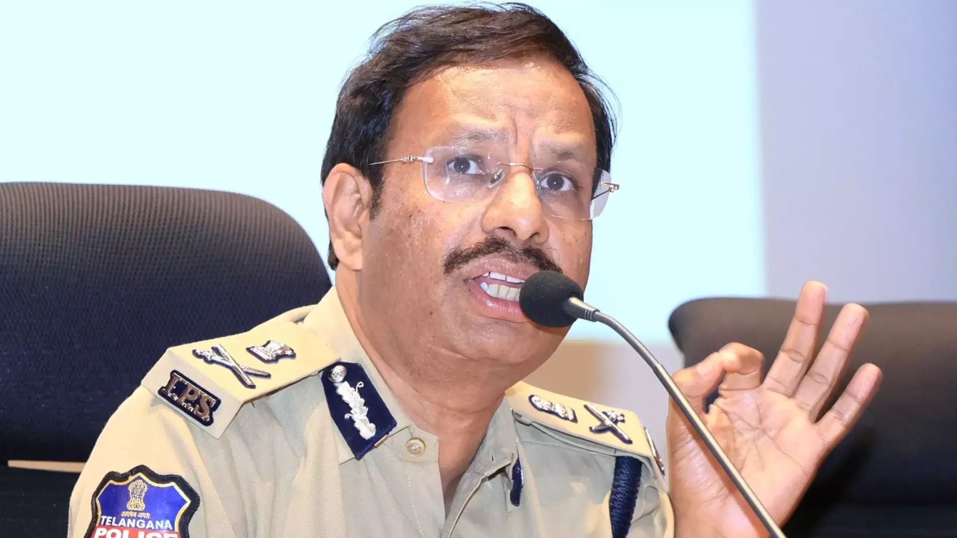 Cyber Crooks Loot Rs 5.35 Crores From Three Victims In One Day