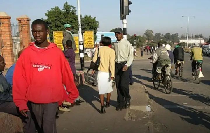 South Africans Worried About Zimbabweans After Seeing Reports About Their Country–story below