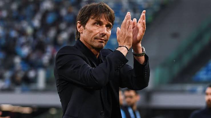 Former Chelsea manager Antonio Conte in talks over Man United job, lays down conditions