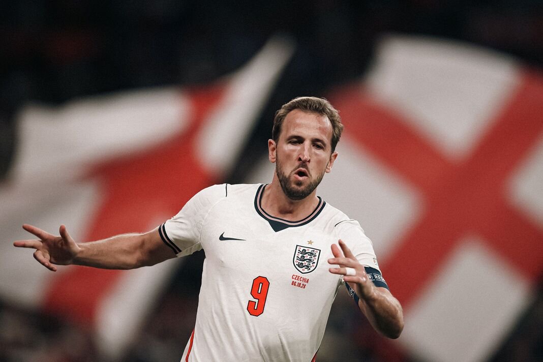The exact date Harry Kane should overtake Cristiano Ronaldo as world’s top goal scorer