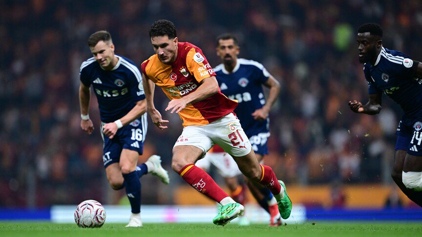 Jesurun Rak-Sakyi scores in Kasımpasa defeat to Galatasaray