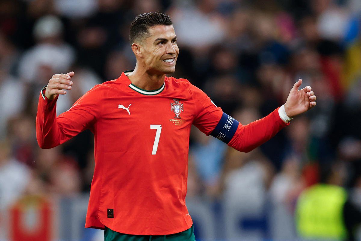 Ronaldo provisionally suspended by Portugal after team walkout
