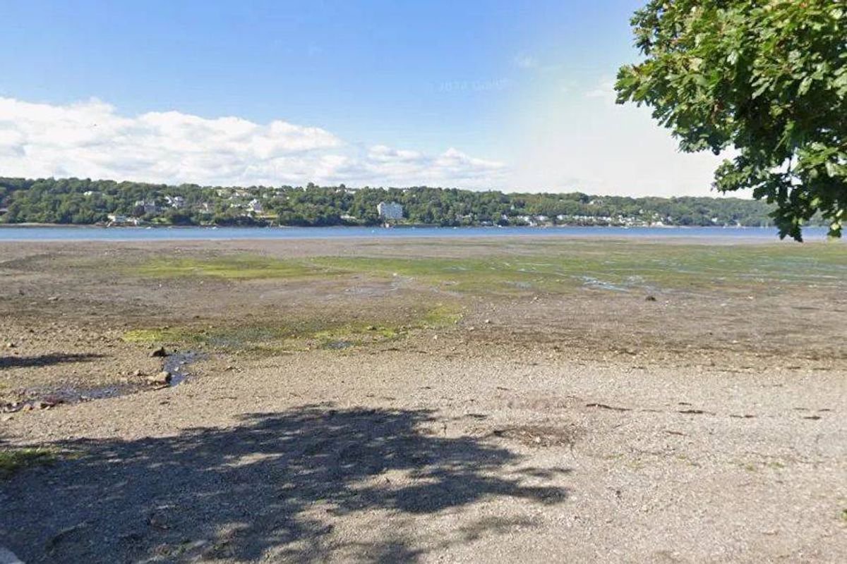 Newborn baby’s body found on shoreline in North Wales as police plead with mum to come forward