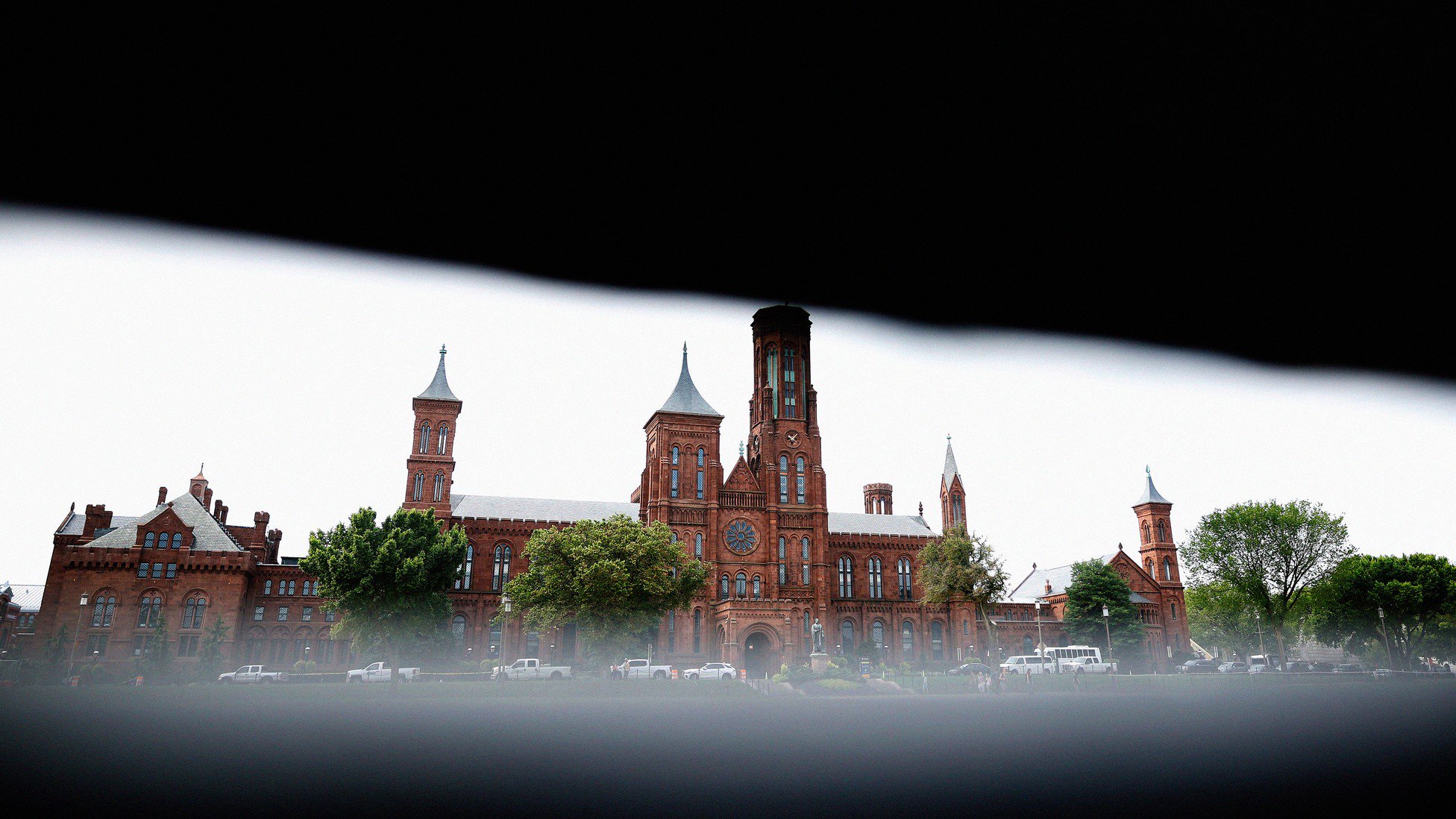 The White House Revives a Pressure Tactic Against the Smithsonian