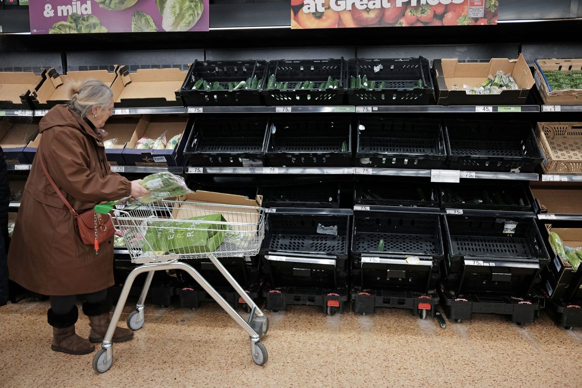 UK ‘desperately needs mass food storage sites in case of national emergencies or war’